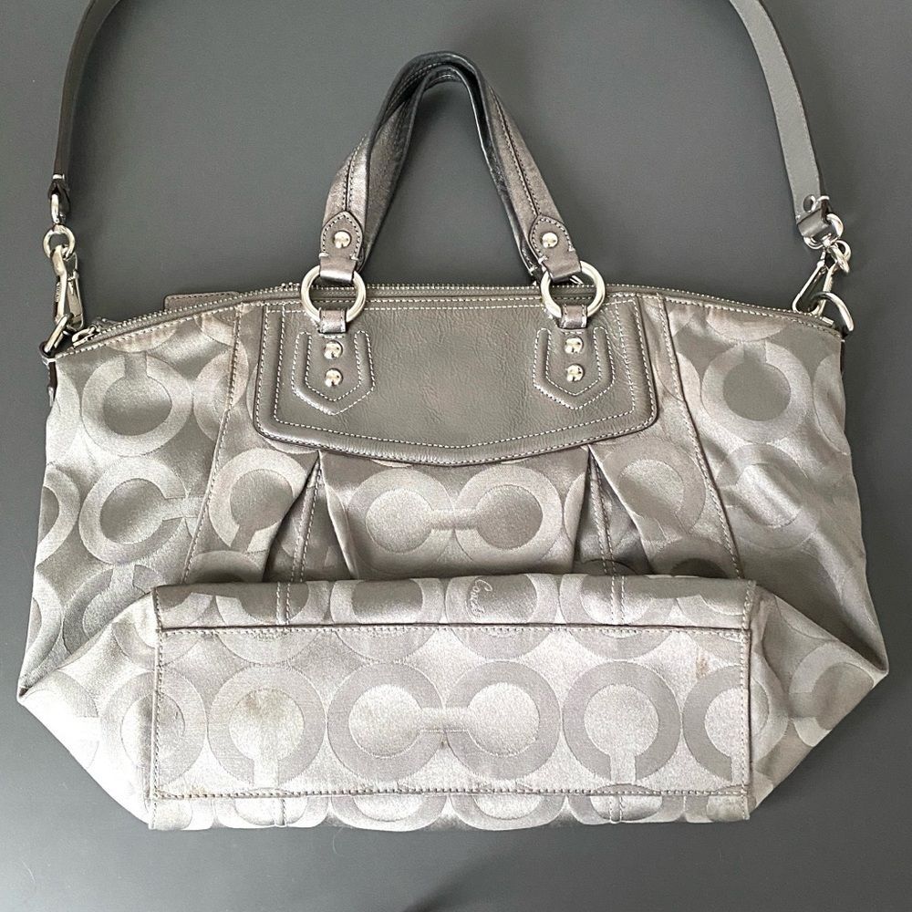 Coach Madison Opt Art Claire Crossbody/Satchel bag Gray & Silver Office Vacation - Picture 2 of 12